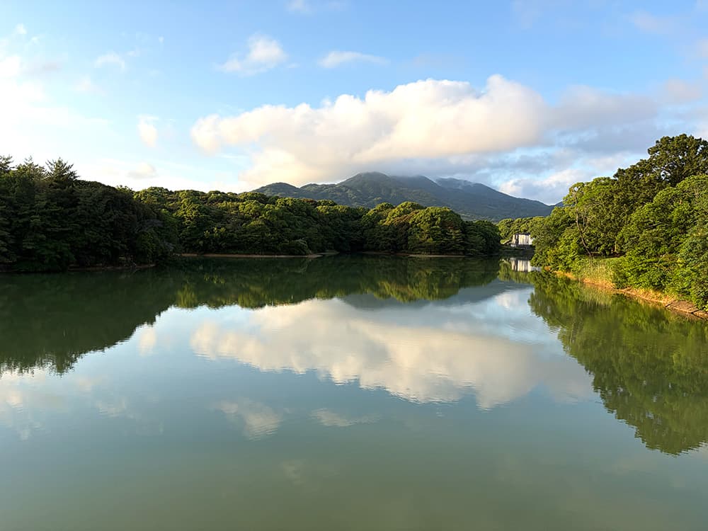 西南杜の湖畔公園